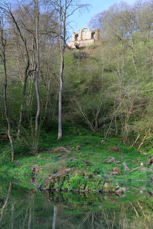 The Banqueting House 'The Ruin' at Hackfall