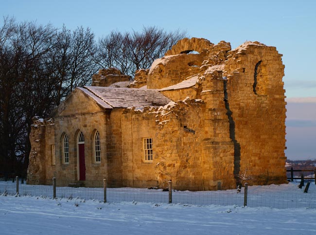 The Banqueting House in sun and snow