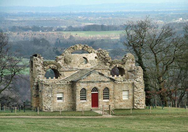 The Banqueting House 'The Ruin' at Hackfall